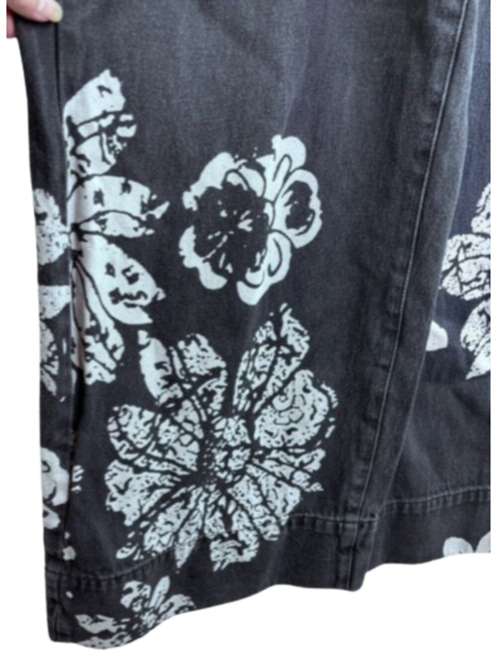 We The Free Free People Talia Wide Leg High Rise Floral Print Black Jeans Sz 32 - Picture 6 of 11